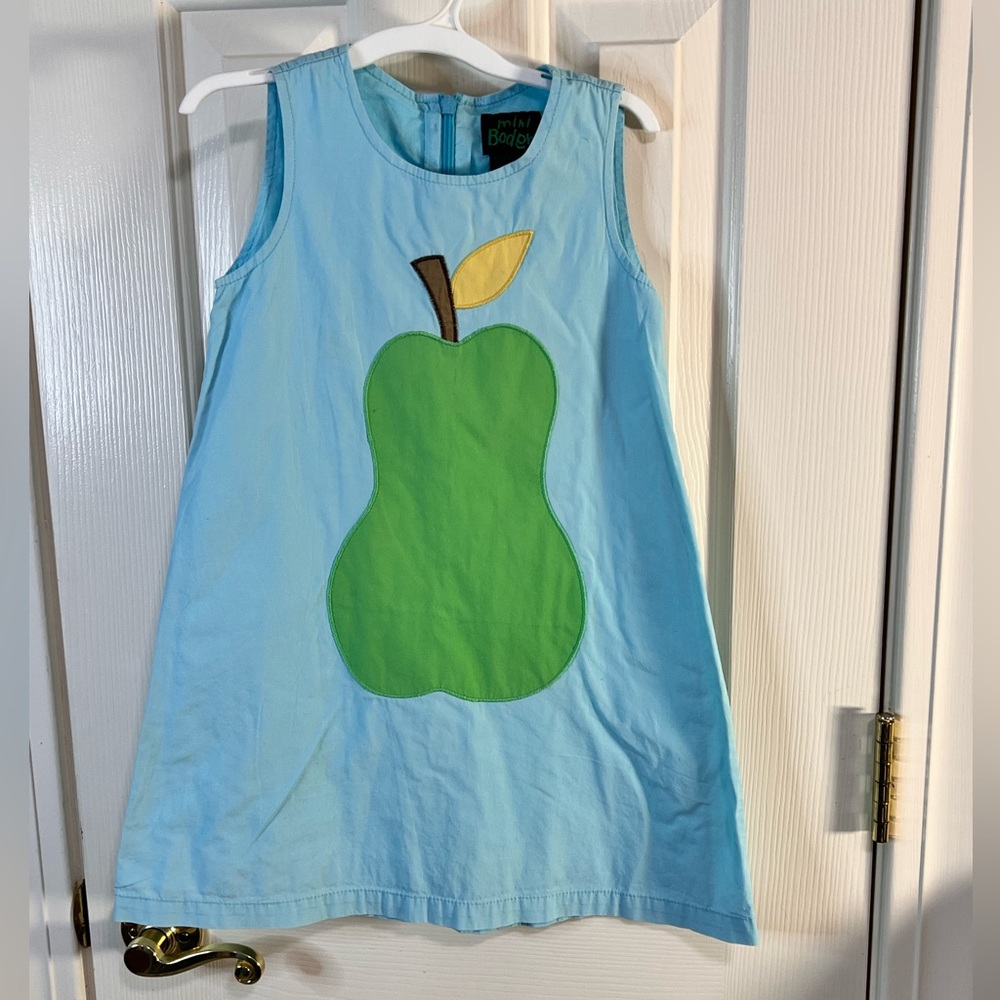 Mini Boden Dress with the sweetest pear appliqué in 4-5